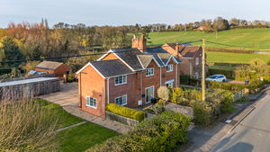 Photo 26- click for photo gallery